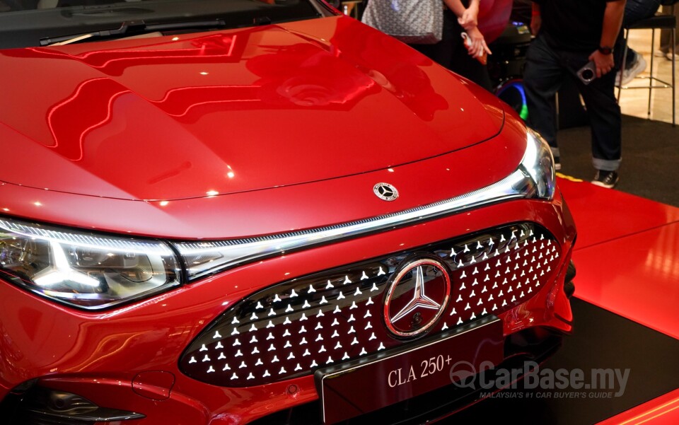 Mercedes-Benz CLA Electric C174 (2026) Exterior