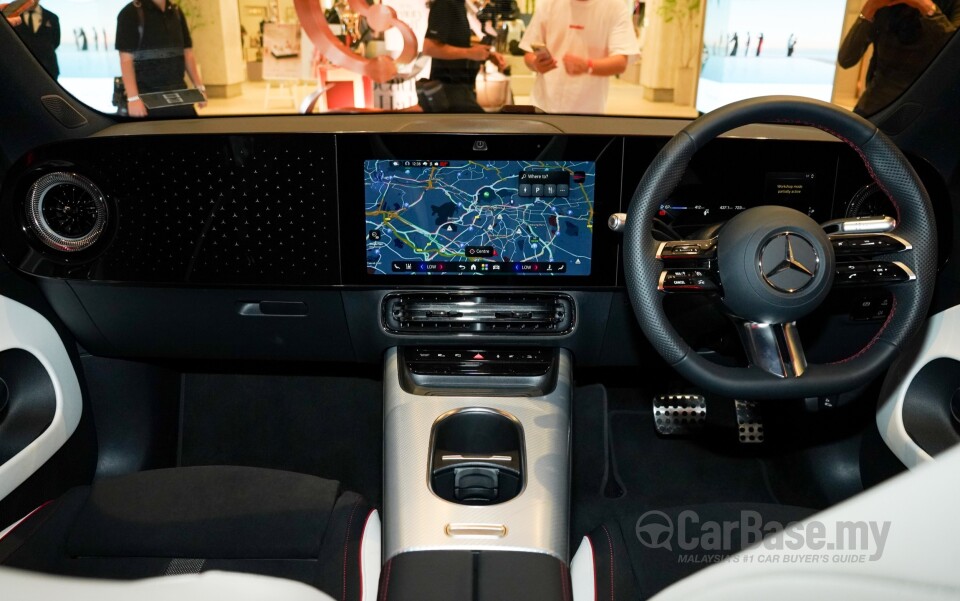 Mercedes-Benz CLA Electric C174 (2026) Interior