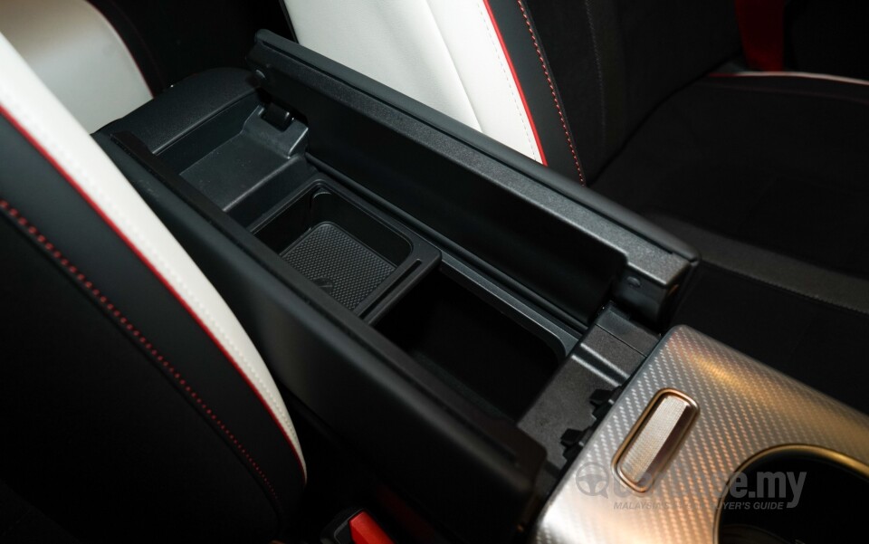 Mercedes-Benz CLA Electric C174 (2026) Interior