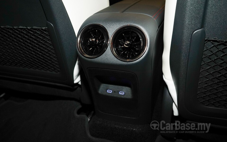 Mercedes-Benz CLA Electric C174 (2026) Interior