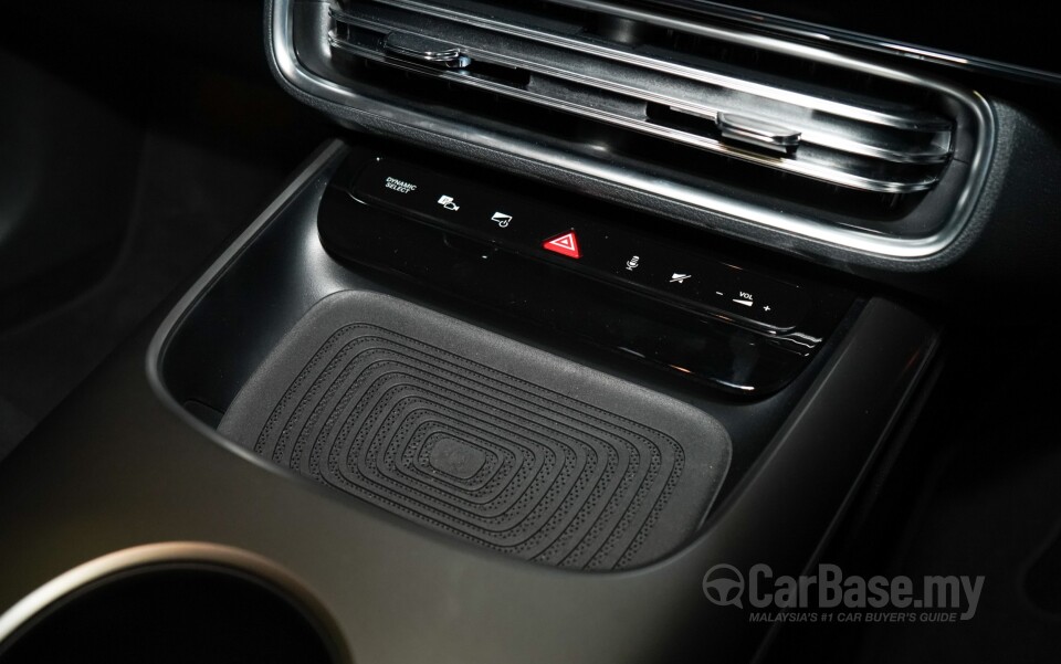 Mercedes-Benz CLA Electric C174 (2026) Interior