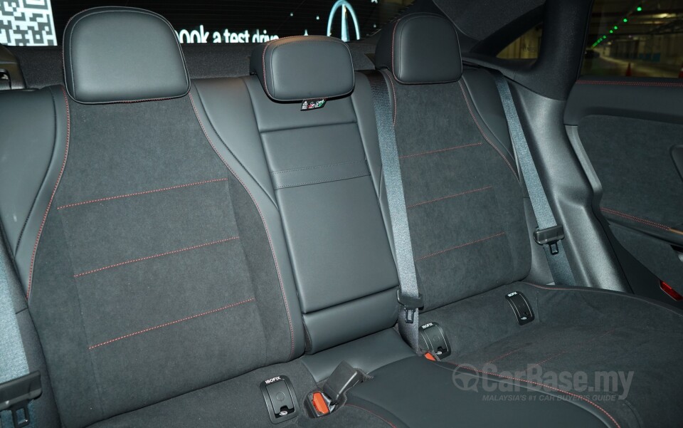 Mercedes-Benz CLA Electric C174 (2026) Interior