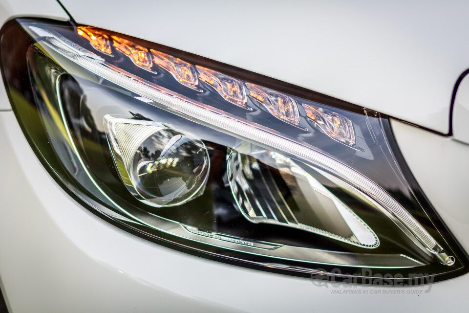 Nissan Almera N17 Facelift (2015) Exterior