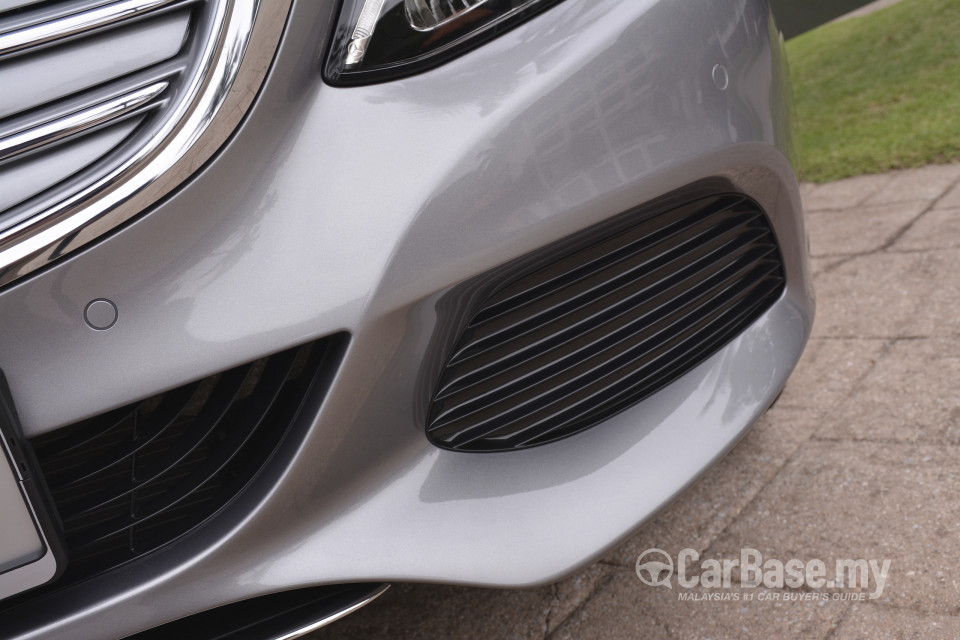 Mercedes-Benz C-Class W205 (2014) Exterior