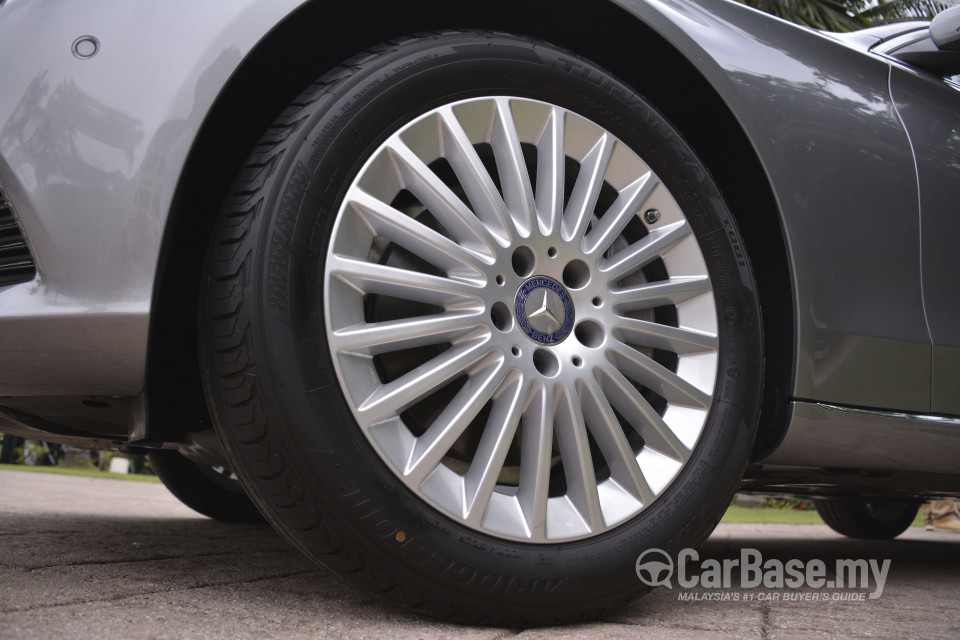 Mercedes-Benz C-Class W205 (2014) Exterior