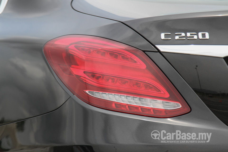 Mercedes-Benz C-Class W205 (2014) Exterior