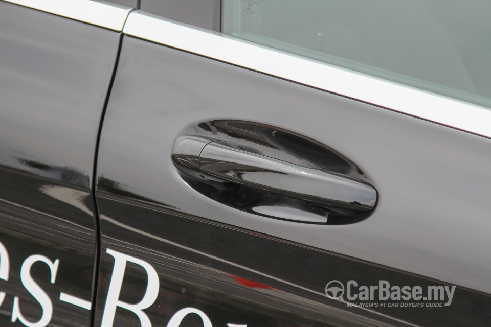 Mercedes-Benz C-Class W205 (2014) Exterior