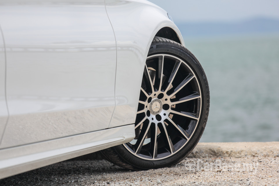 Mercedes-Benz C-Class W205 (2014) Exterior