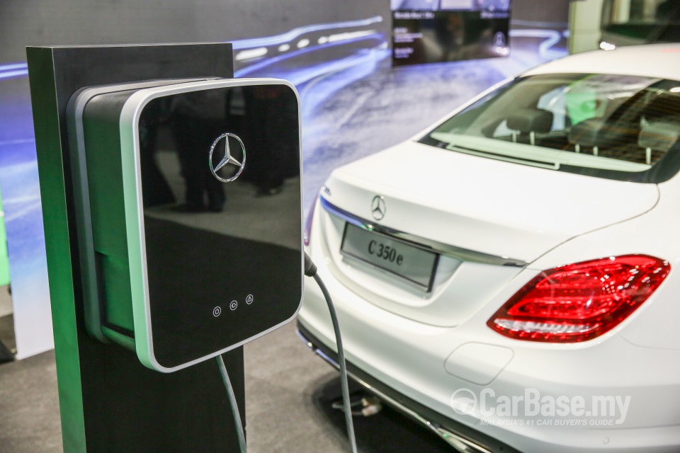 Mercedes-Benz C-Class W205 (2014) Exterior
