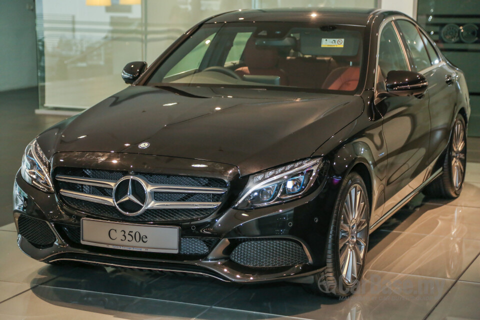 Mercedes-Benz A-Class W177 (2018) Exterior