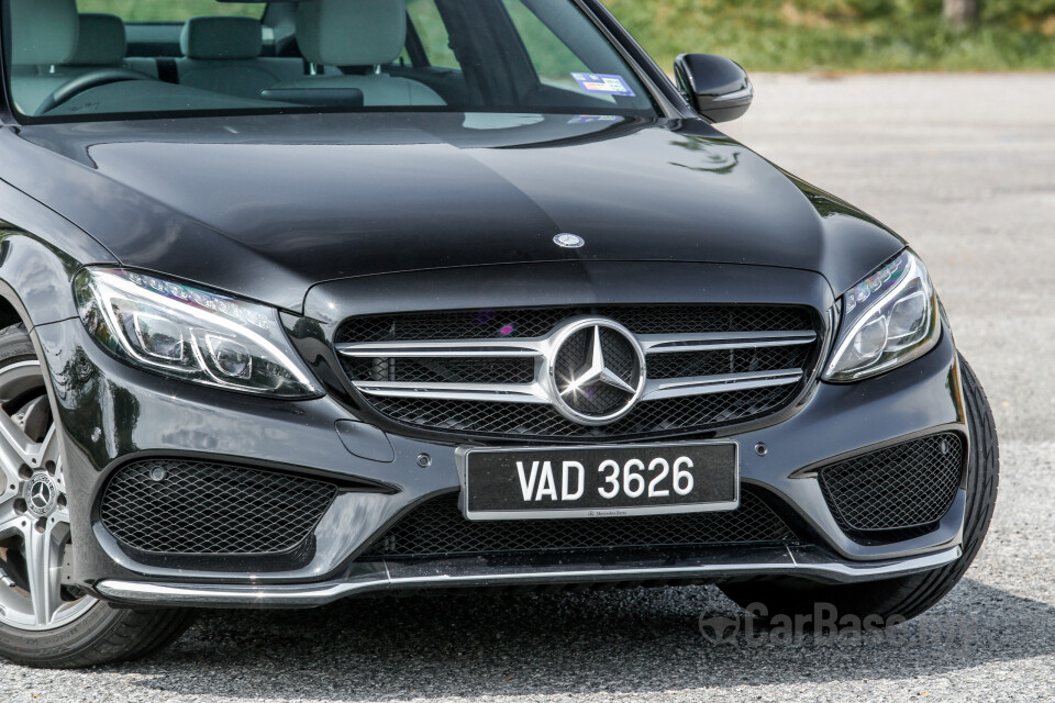 Mercedes-Benz A-Class W177 (2018) Exterior