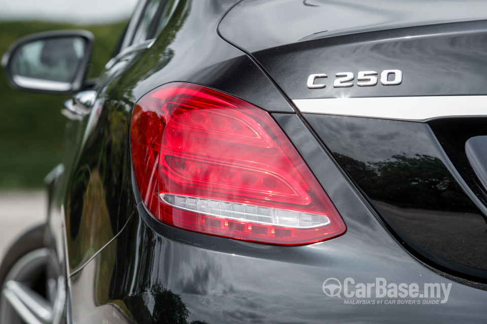 Mercedes-Benz C-Class W205 (2014) Exterior