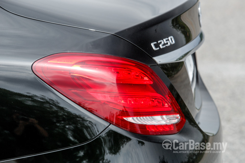 Mercedes-Benz C-Class W205 (2014) Exterior