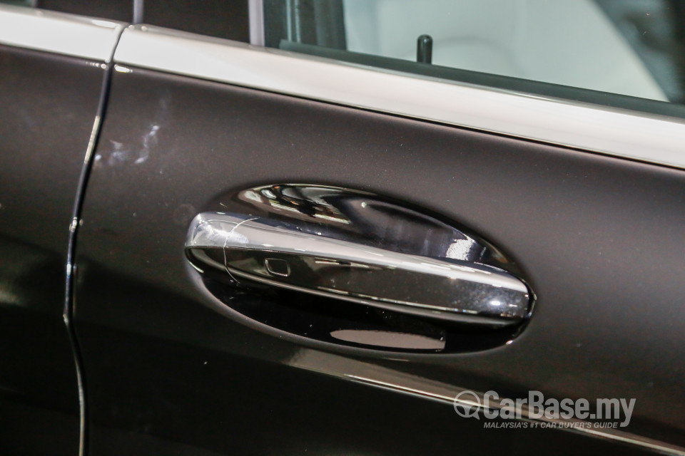 Mercedes-Benz C-Class W205 (2014) Exterior