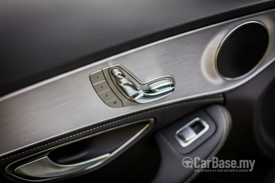 Mercedes-Benz C-Class W205 (2014) Interior