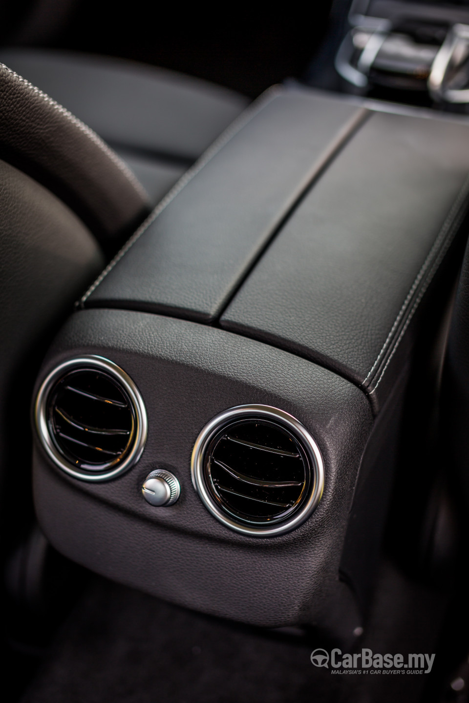 Mercedes-Benz C-Class W205 (2014) Interior