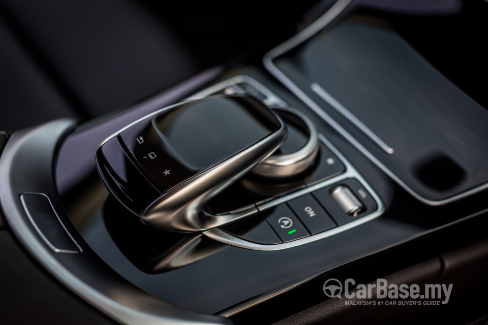 Mercedes-Benz C-Class W205 (2014) Interior