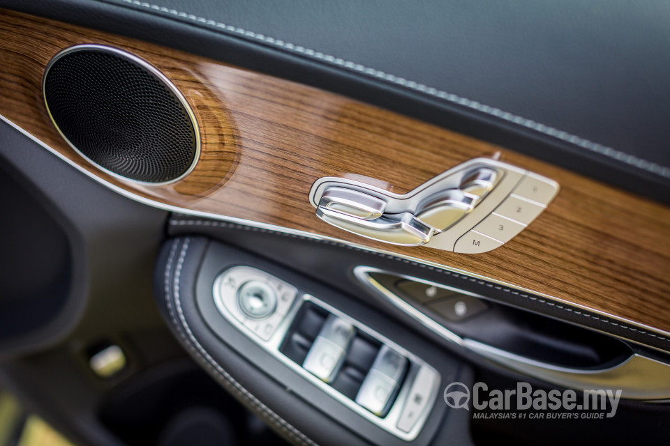 Mercedes-Benz C-Class W205 (2014) Interior
