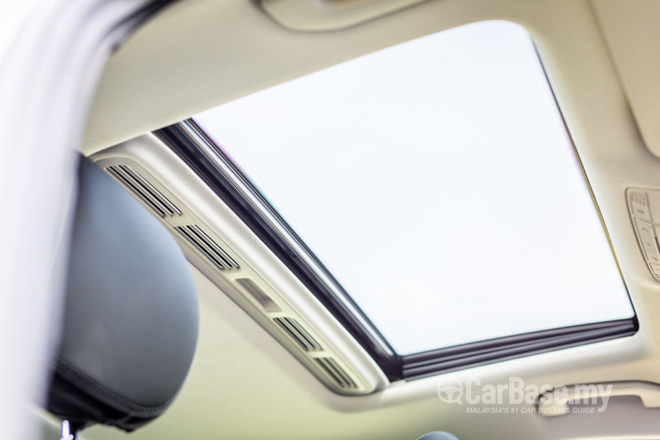 Mercedes-Benz C-Class W205 (2014) Interior