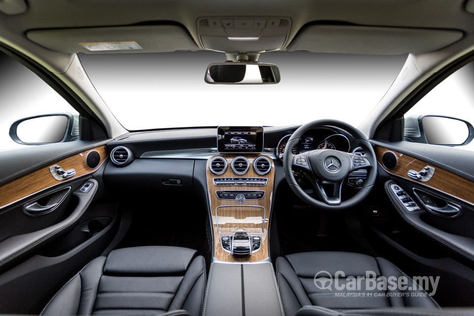 Mercedes-Benz C-Class W205 (2014) Interior