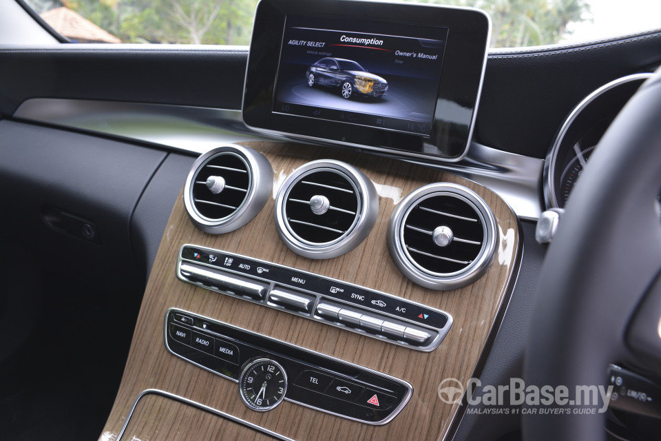 Mercedes-Benz C-Class W205 (2014) Interior