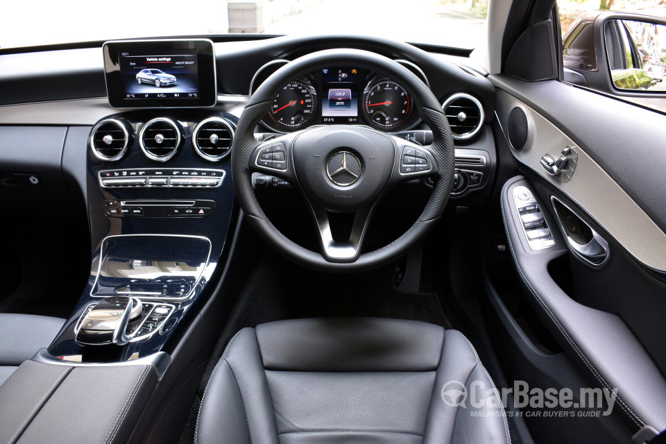 Mercedes-Benz C-Class W205 (2014) Interior