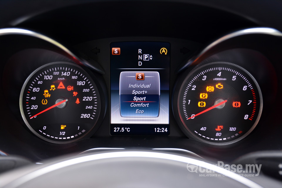 Mercedes-Benz C-Class W205 (2014) Interior