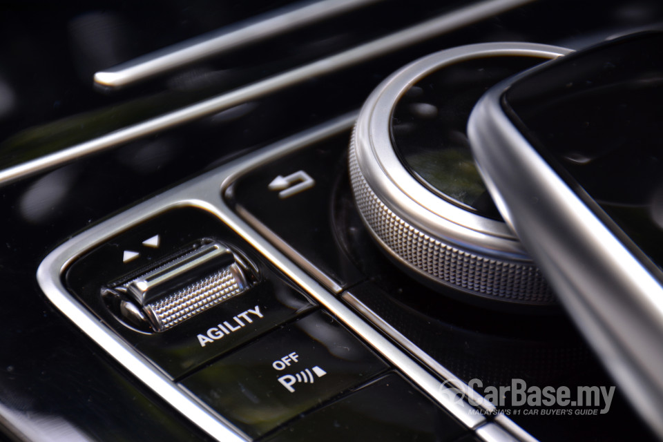 Mercedes-Benz C-Class W205 (2014) Interior