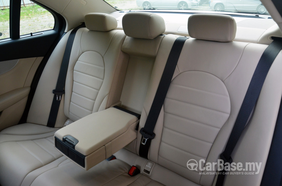 Mercedes-Benz C-Class W205 (2014) Interior