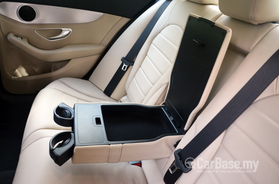 Mercedes-Benz C-Class W205 (2014) Interior