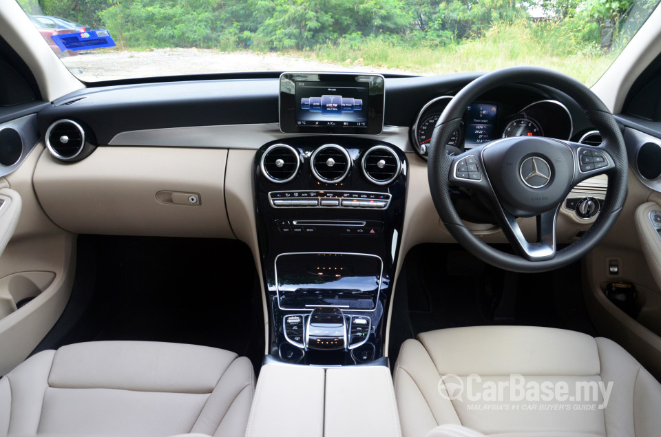 Mercedes-Benz C-Class W205 (2014) Interior