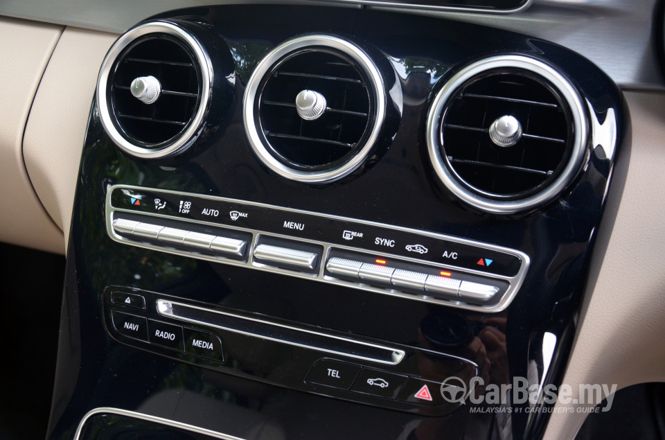 Mercedes-Benz C-Class W205 (2014) Interior