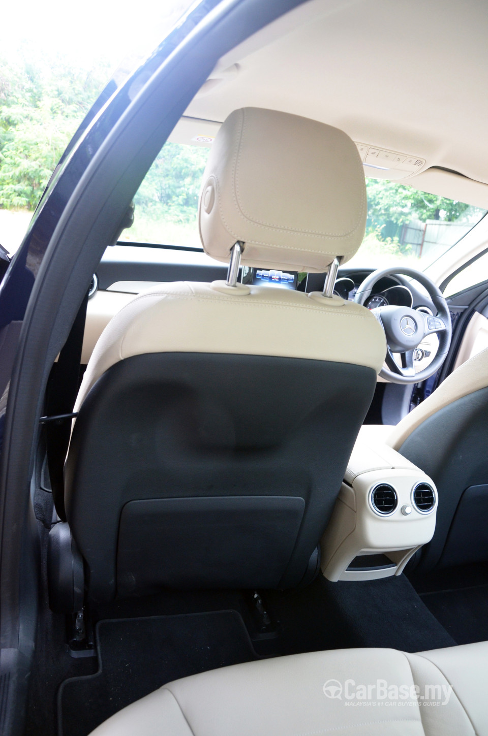 Mercedes-Benz C-Class W205 (2014) Interior