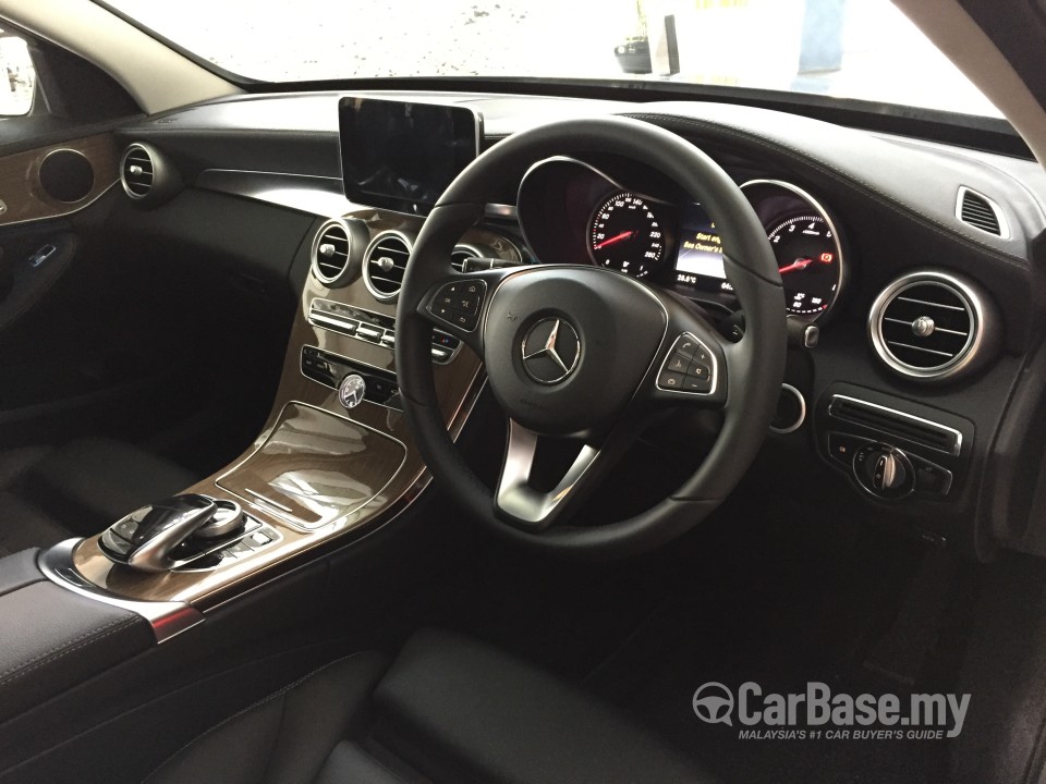 Mercedes-Benz C-Class W205 (2014) Interior
