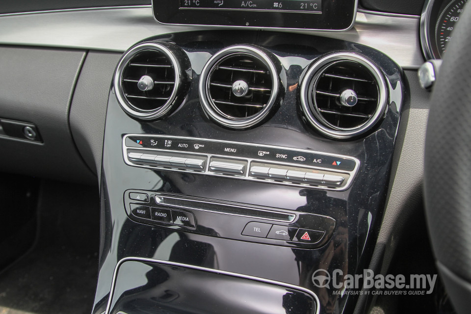 Mercedes-Benz C-Class W205 (2014) Interior