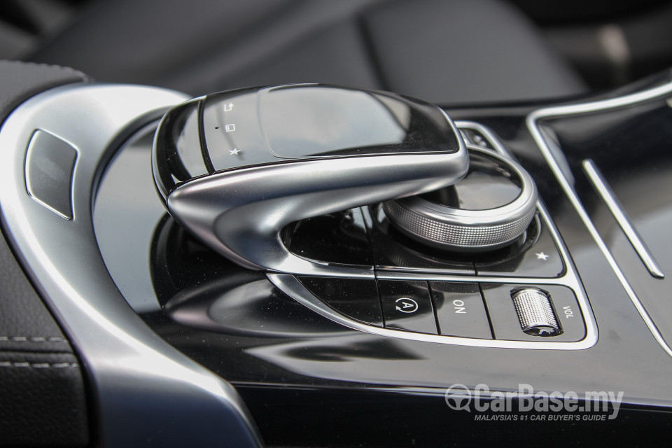 Mercedes-Benz C-Class W205 (2014) Interior