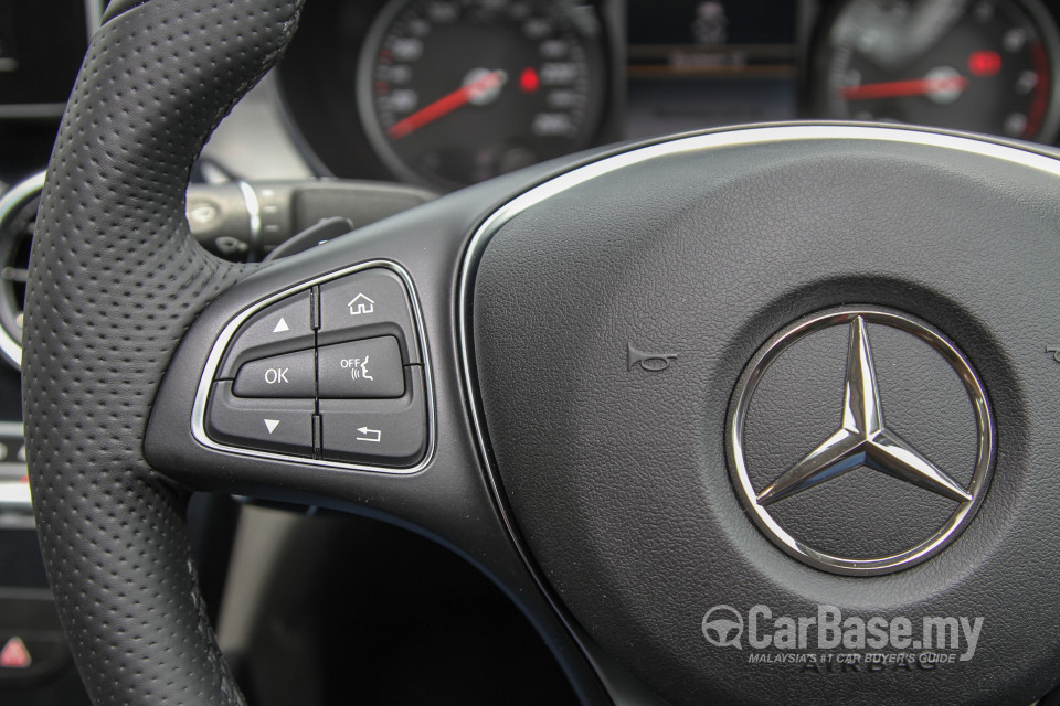 Mercedes-Benz C-Class W205 (2014) Interior