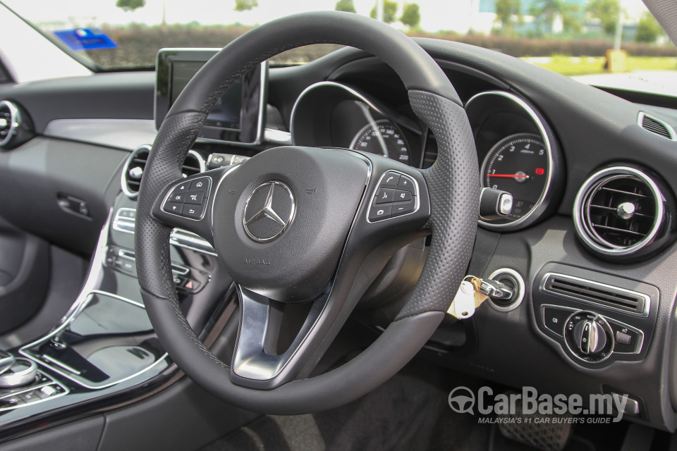 Mercedes-Benz C-Class W205 (2014) Interior