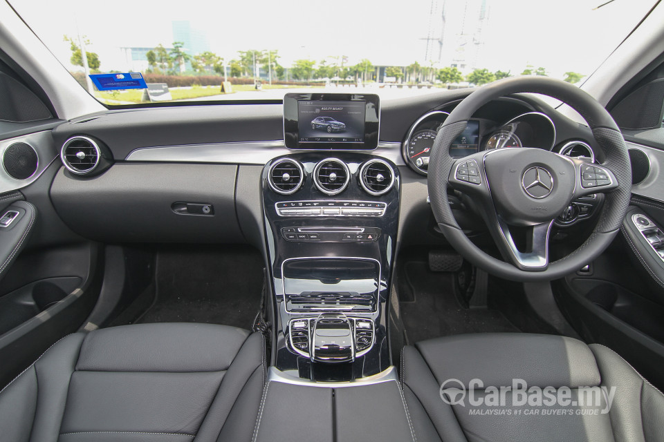 Mercedes-Benz C-Class W205 (2014) Interior