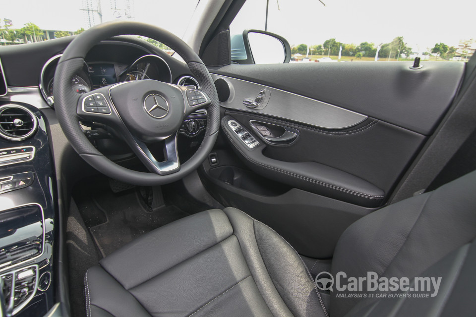Mercedes-Benz C-Class W205 (2014) Interior