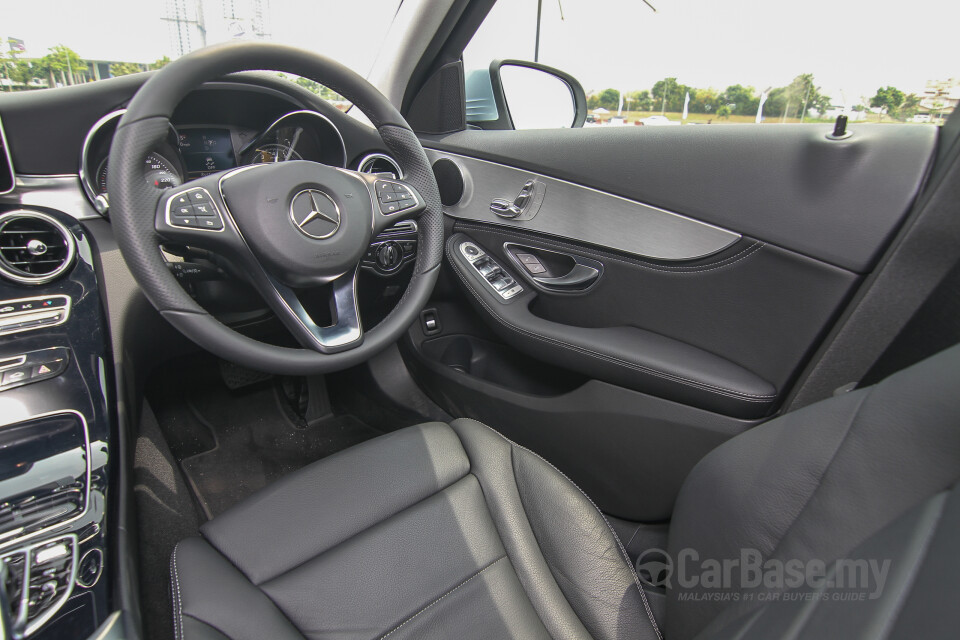 Nissan Navara D23 (2015) Interior