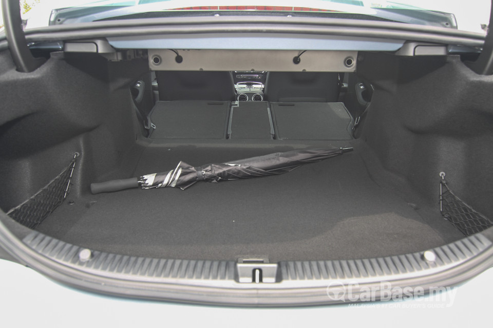 Mercedes-Benz C-Class W205 (2014) Interior