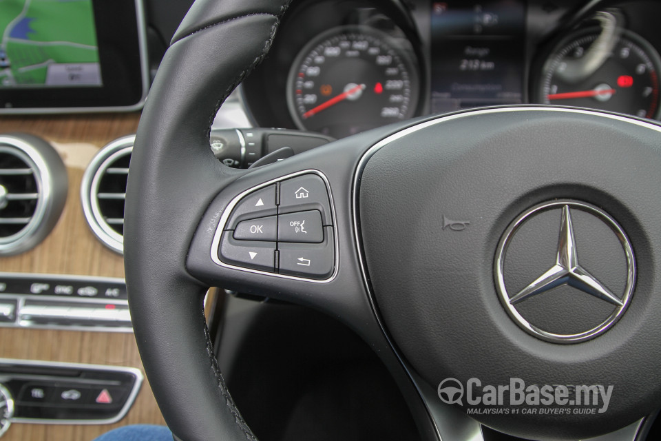 Mercedes-Benz C-Class W205 (2014) Interior