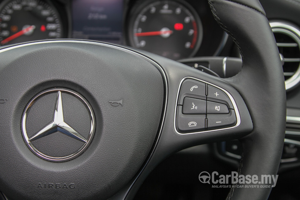 Mercedes-Benz C-Class W205 (2014) Interior