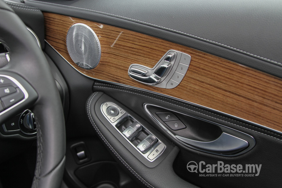 Mercedes-Benz C-Class W205 (2014) Interior