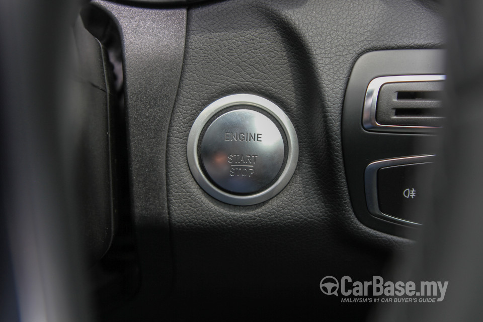 Mercedes-Benz C-Class W205 (2014) Interior