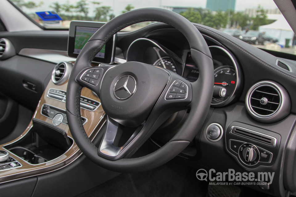 Mercedes-Benz C-Class W205 (2014) Interior