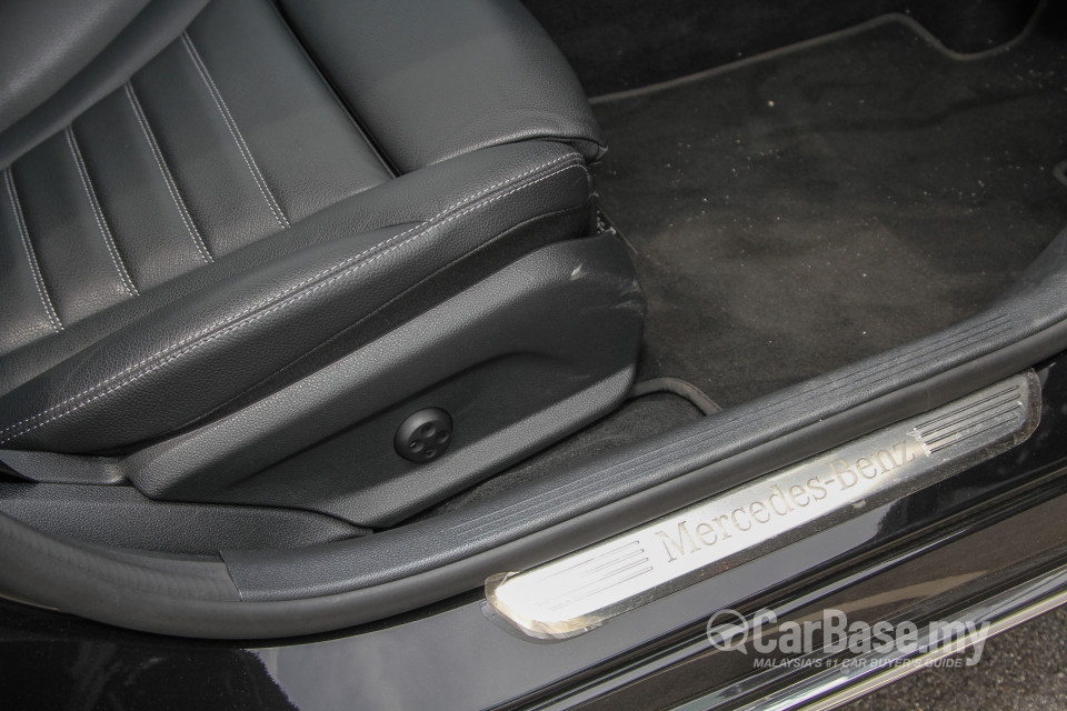 Mercedes-Benz C-Class W205 (2014) Interior