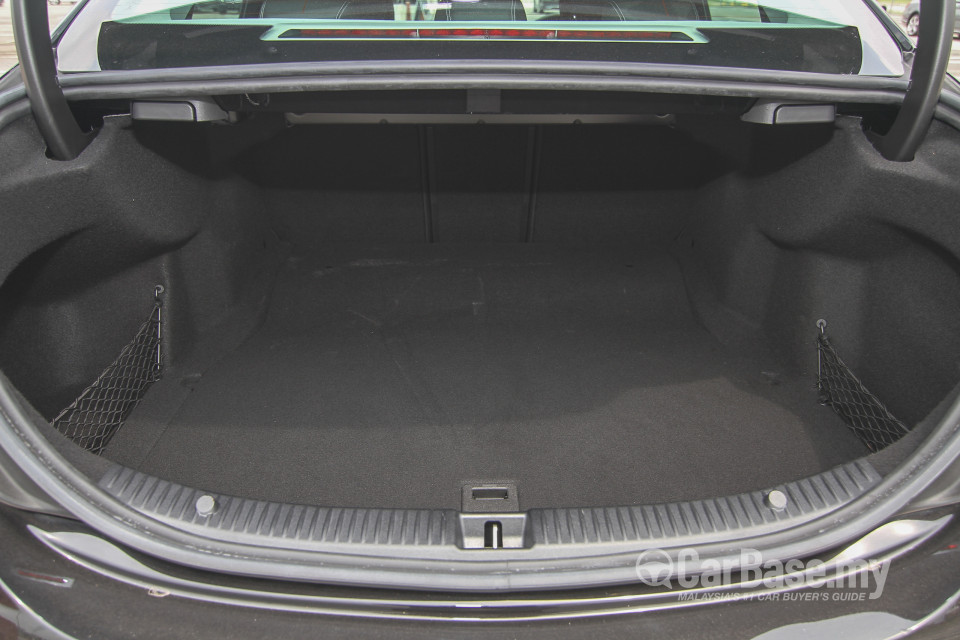 Mercedes-Benz C-Class W205 (2014) Interior