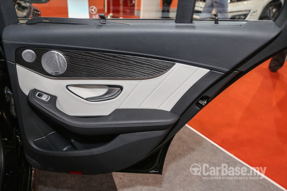 Mercedes-Benz C-Class W205 (2014) Interior